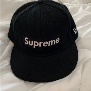 Supreme tweed fitted New Era hat